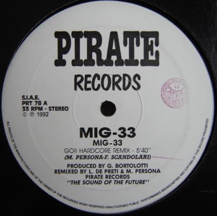 MIG 33 - MIG 33 (Go!! Hardcore Remix)
